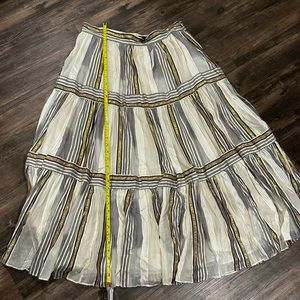 Gorgeous layered skirt.